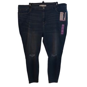 NWT Levi Strauss Signature Mid Rise Super Skinny Jeans Size 28M | W39 | L30